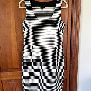 Banana Republic Size 8 sheath dress